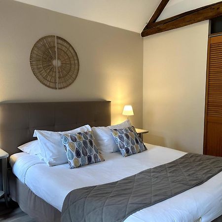 Logis Auberge Le Colombien - Hotel Et Restaurant Villandry Eksteriør billede