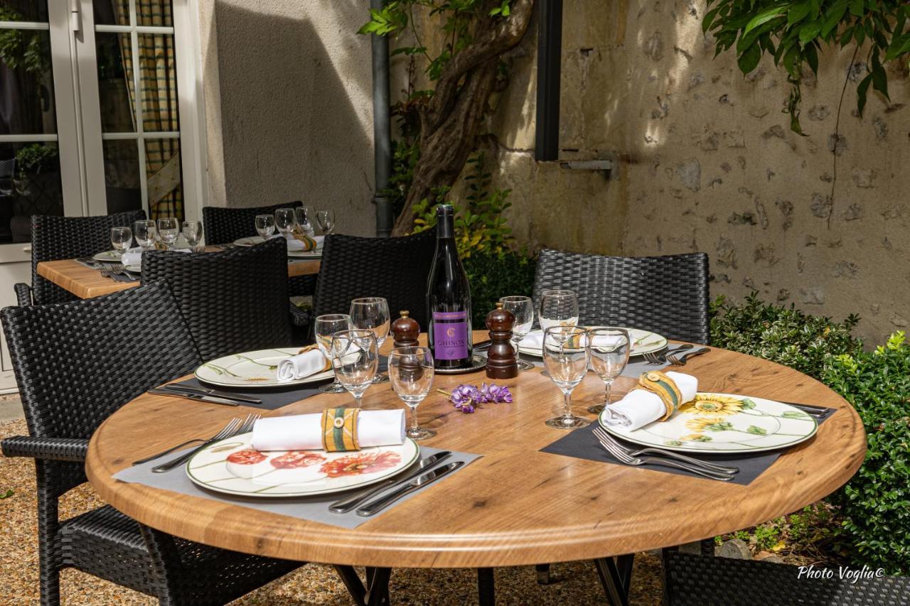 Logis Auberge Le Colombien - Hotel Et Restaurant Villandry Eksteriør billede