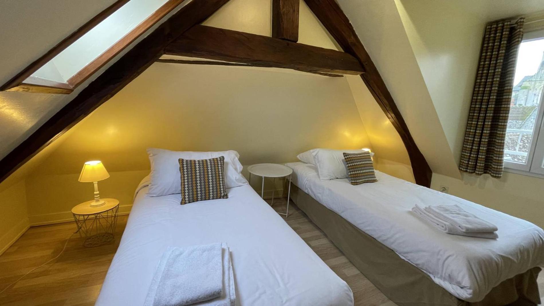 Logis Auberge Le Colombien - Hotel Et Restaurant Villandry Eksteriør billede