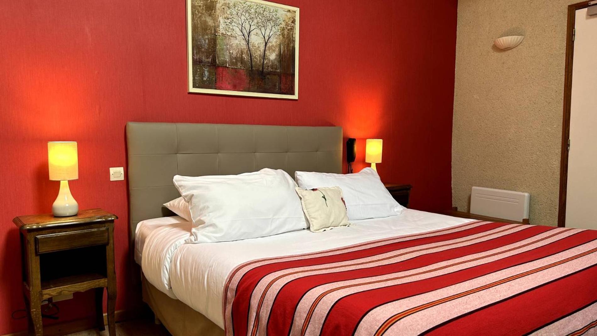 Logis Auberge Le Colombien - Hotel Et Restaurant Villandry Eksteriør billede