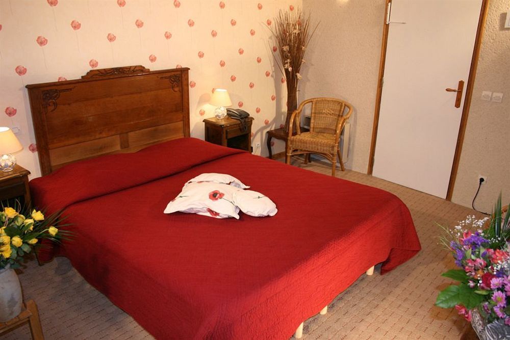 Logis Auberge Le Colombien - Hotel Et Restaurant Villandry Eksteriør billede